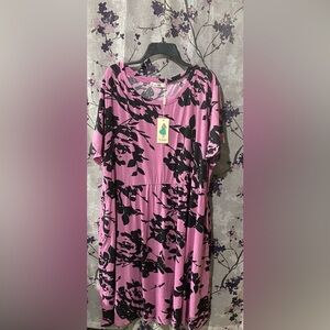 Short sleeve dress with pockets